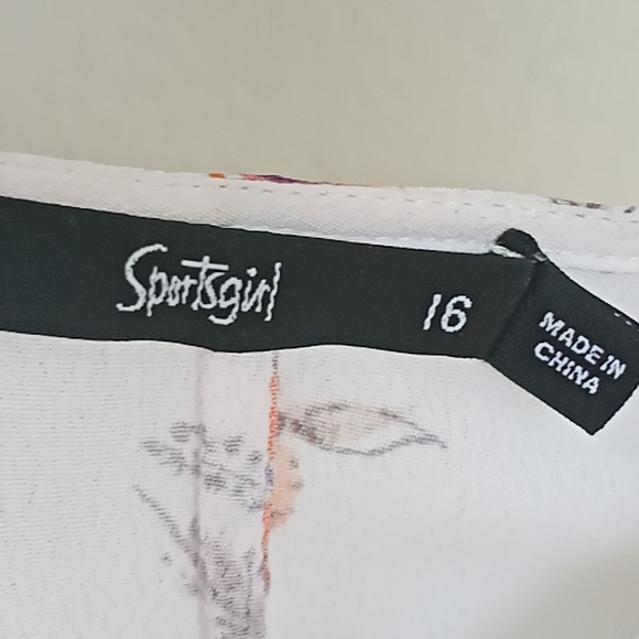 Sportsgirl floral wrap dress size 16 - Picture 5 of 5